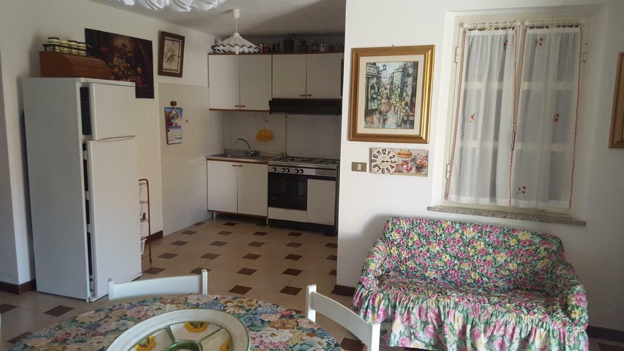 Appartamento Bouganville Magomadas Luaran gambar